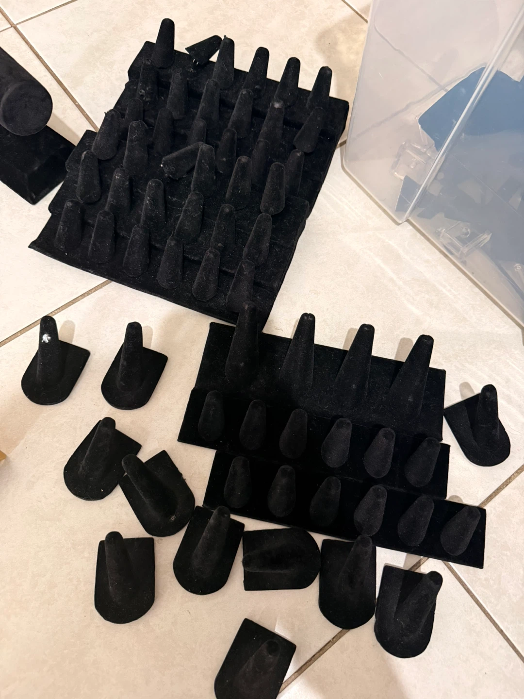 Black Velvet Jewelry Display Stands and Organizers - photo 2