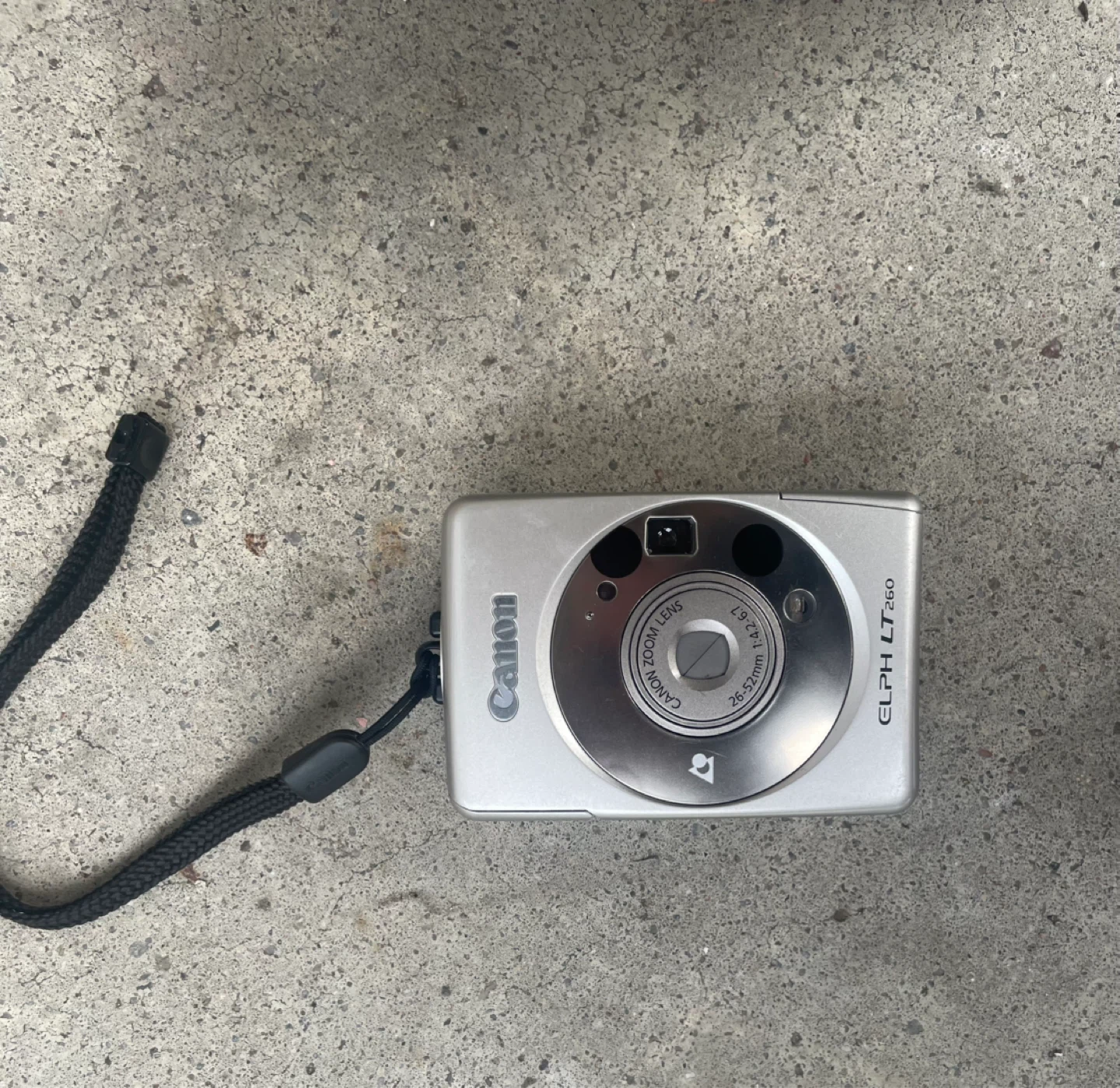 Canon PowerShot ELPH LT260 Digital Camera - Silver - photo 2