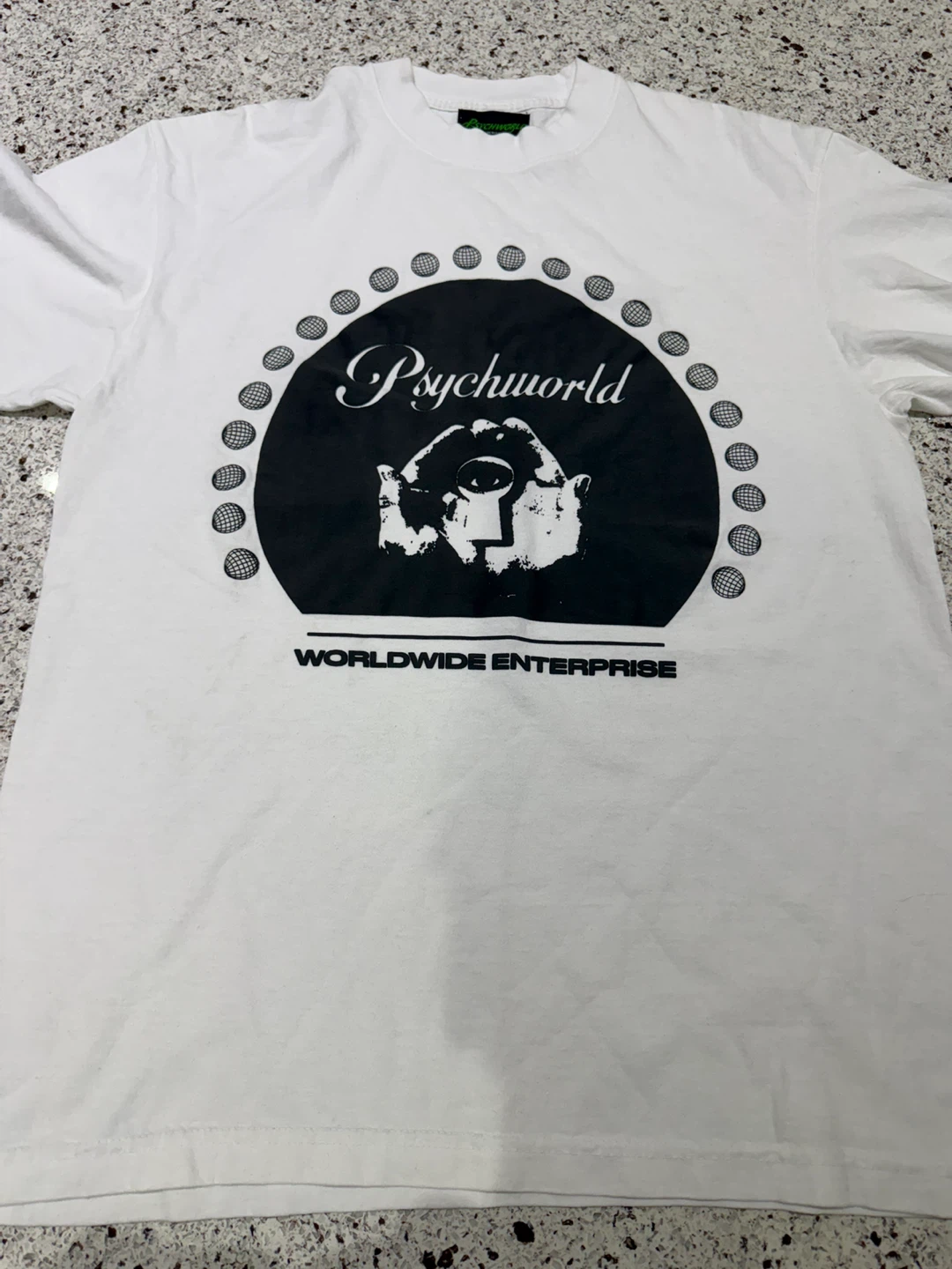 PSYCHOWORLD T SHIRT (WORN ONCE)
