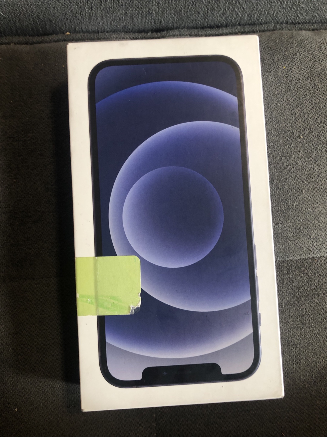 Apple iPhone 12 - photo 2