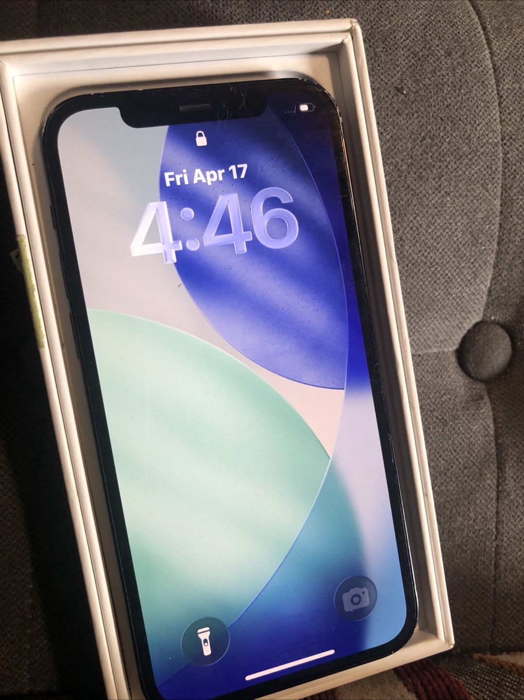 Apple iPhone 12