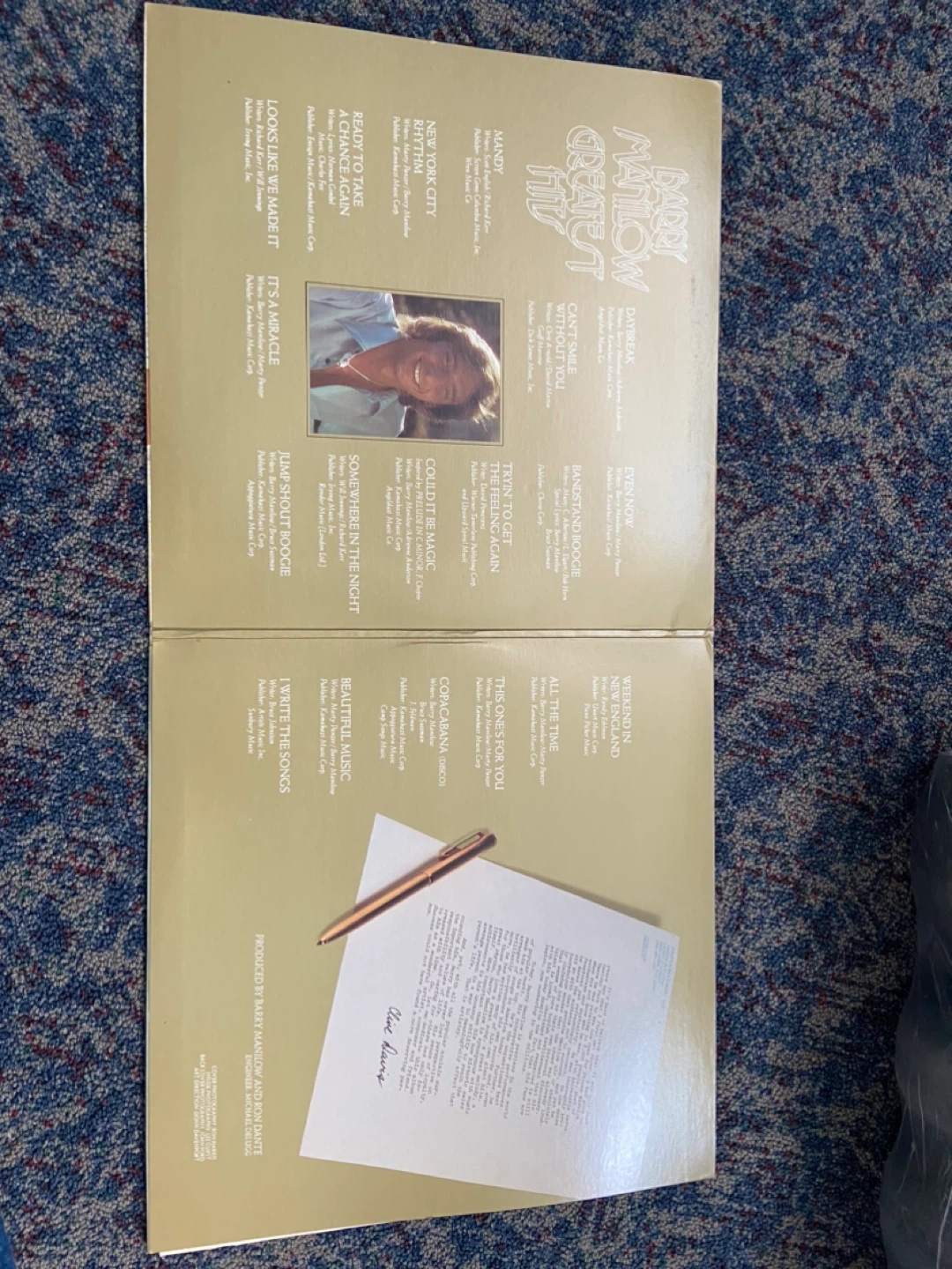 Barry Manilow Greatest Hits Vinyl Record Album - photo 2