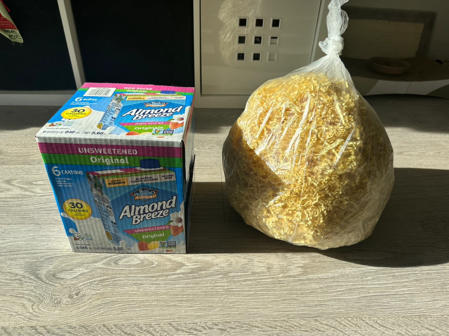 New Crinkle Paper Fill 1lb - yellow - photo 2