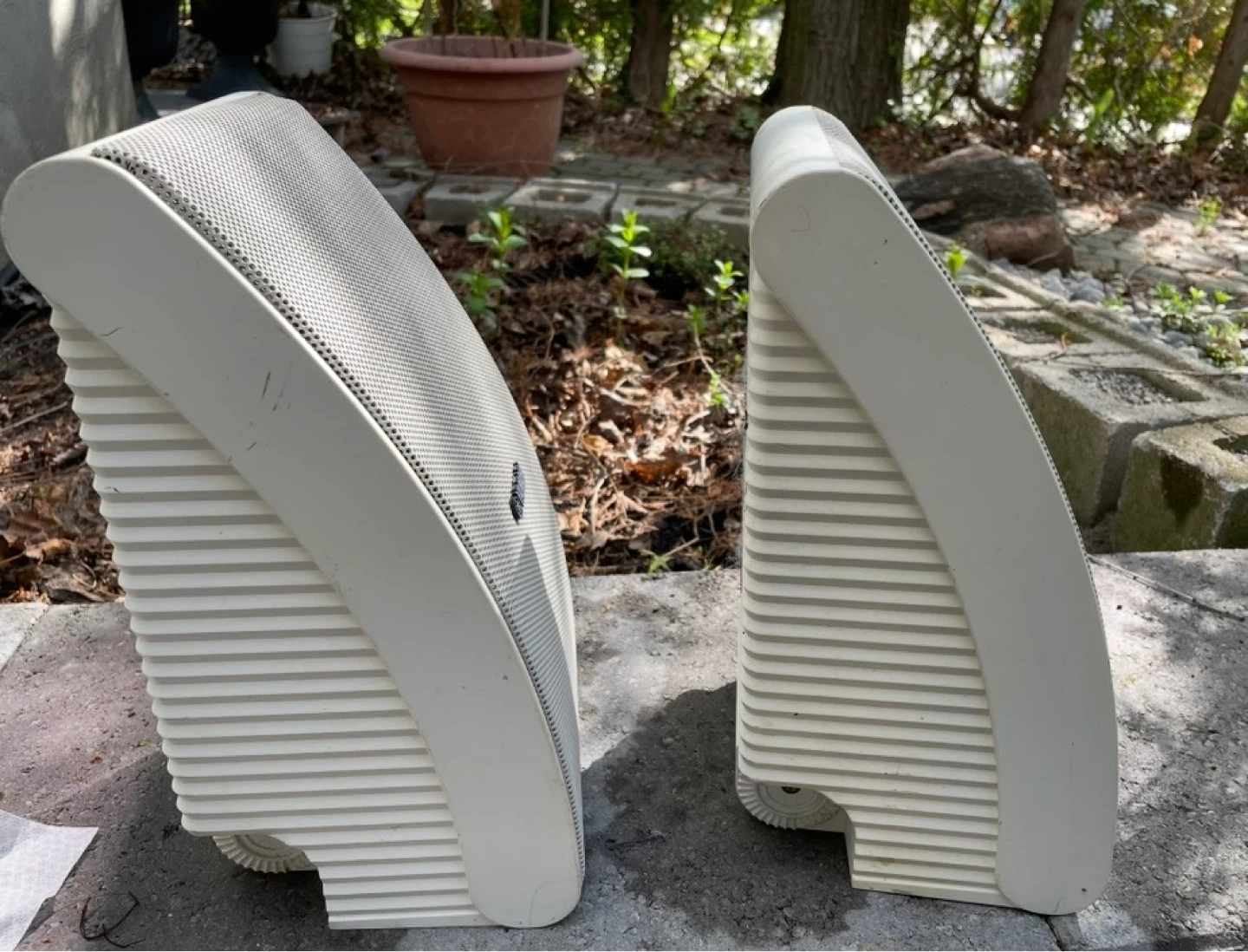 Yamaha Outdoor Speakers - White - photo 2