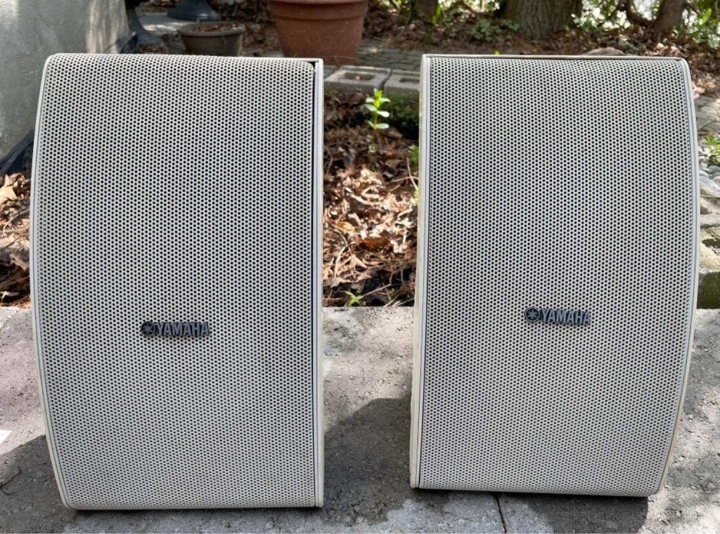Yamaha Outdoor Speakers - White