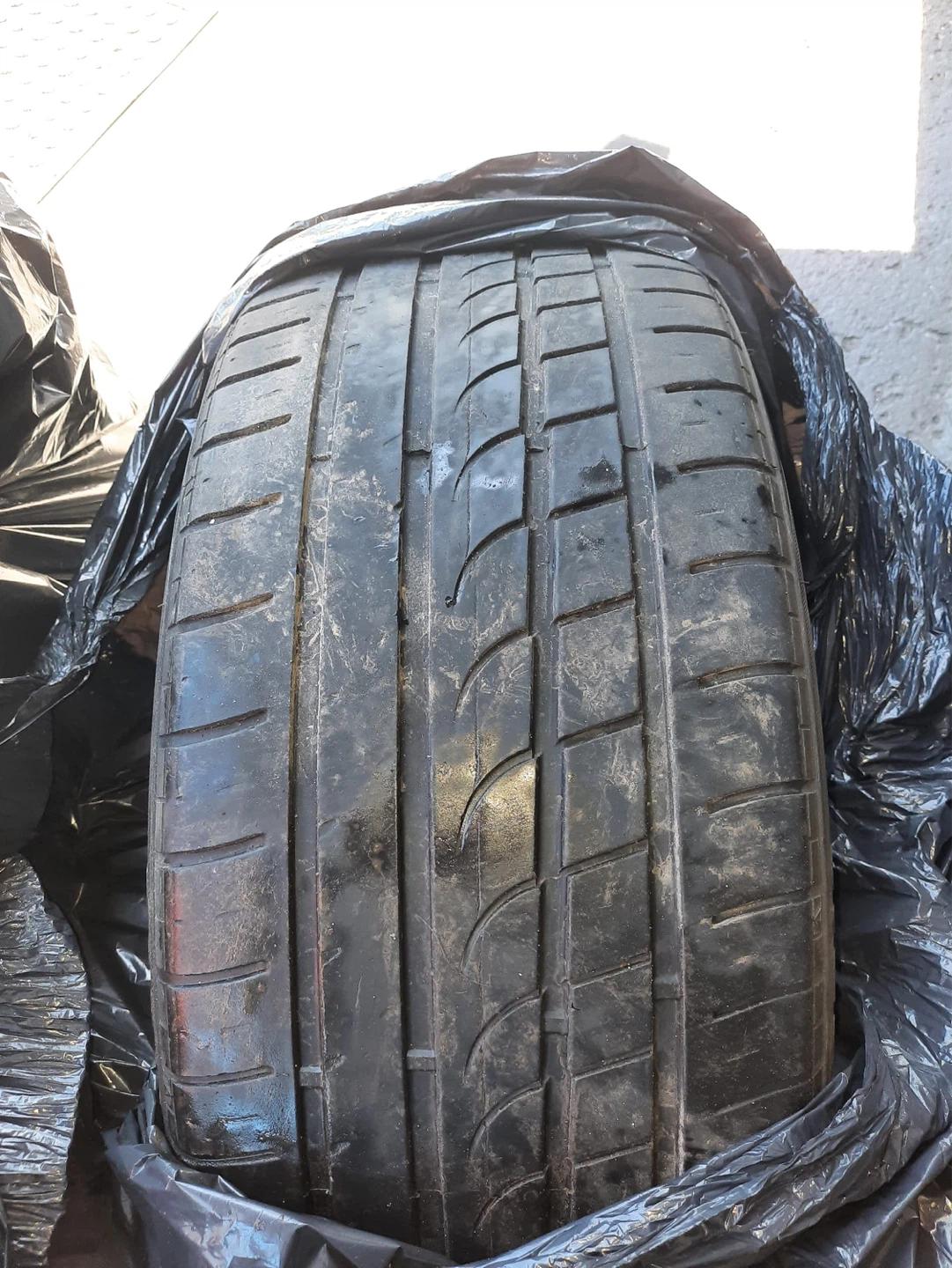 Altenzo Tires 245/45/19 - photo 2