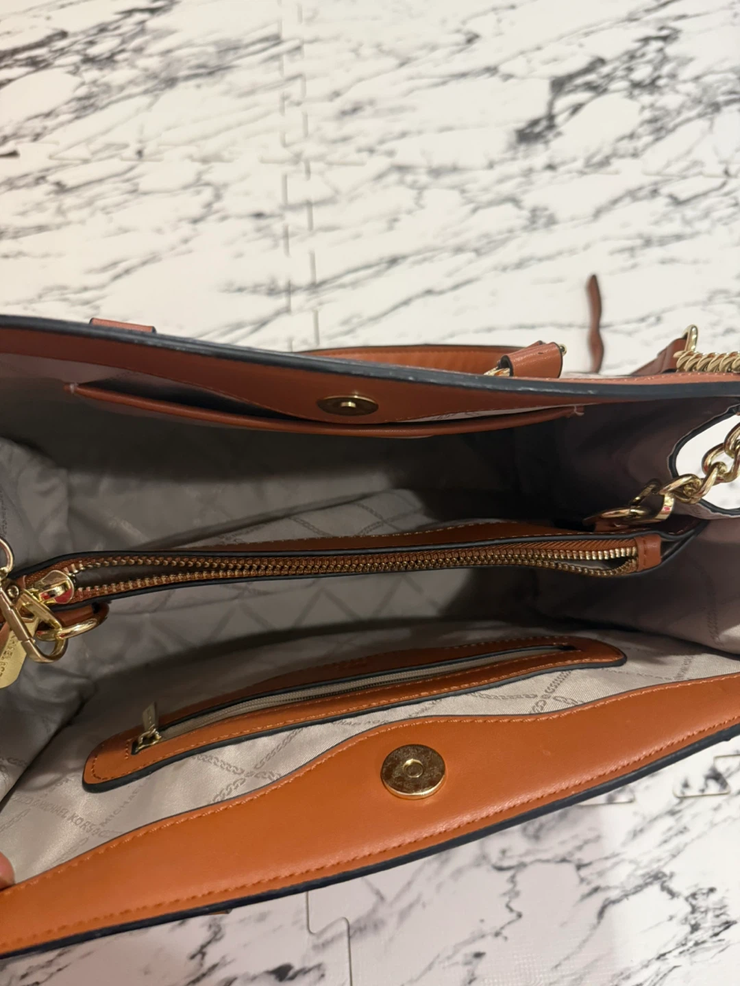 Michael Kors Handbag - photo 2