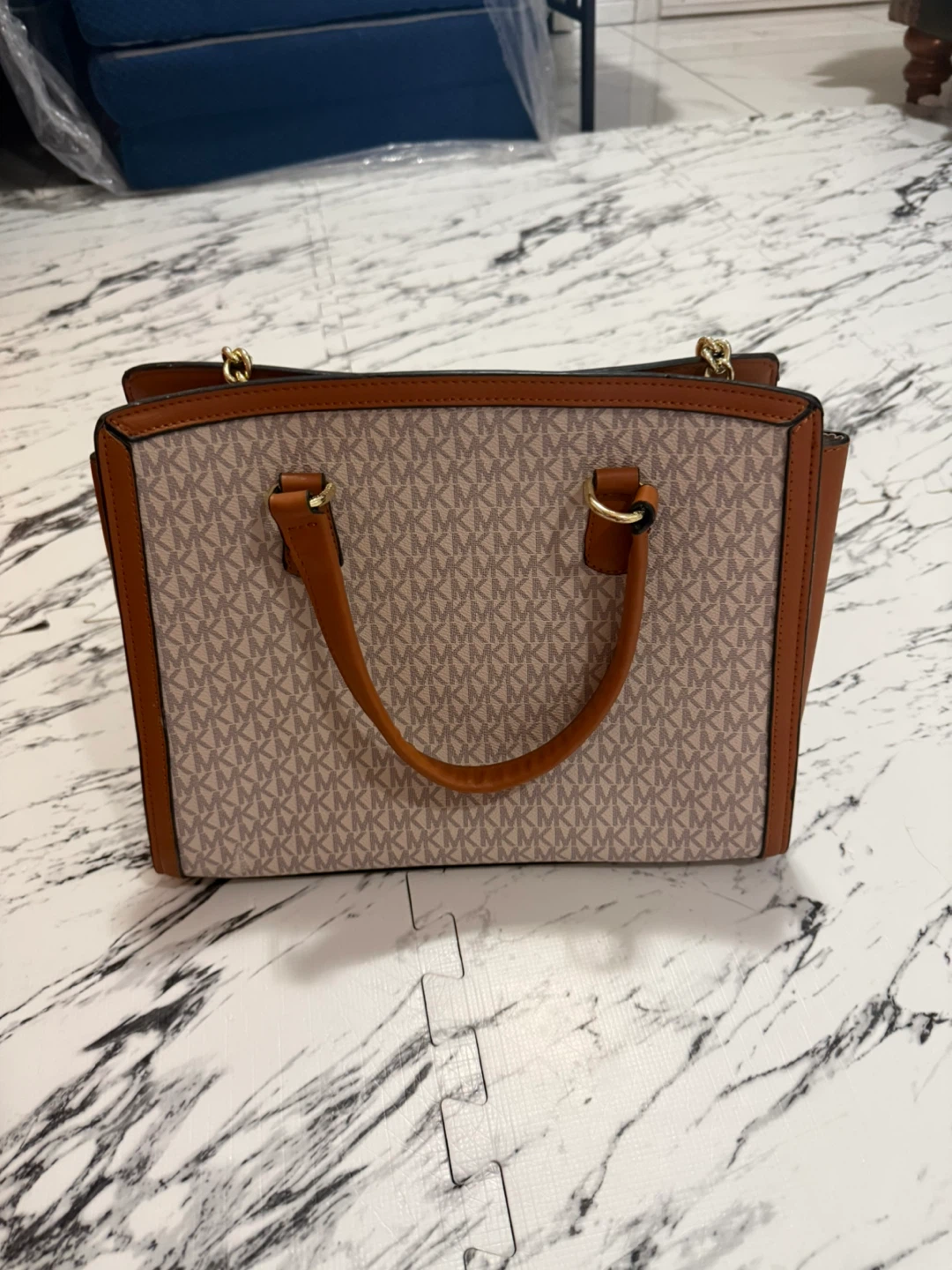 Michael Kors Handbag - photo 3