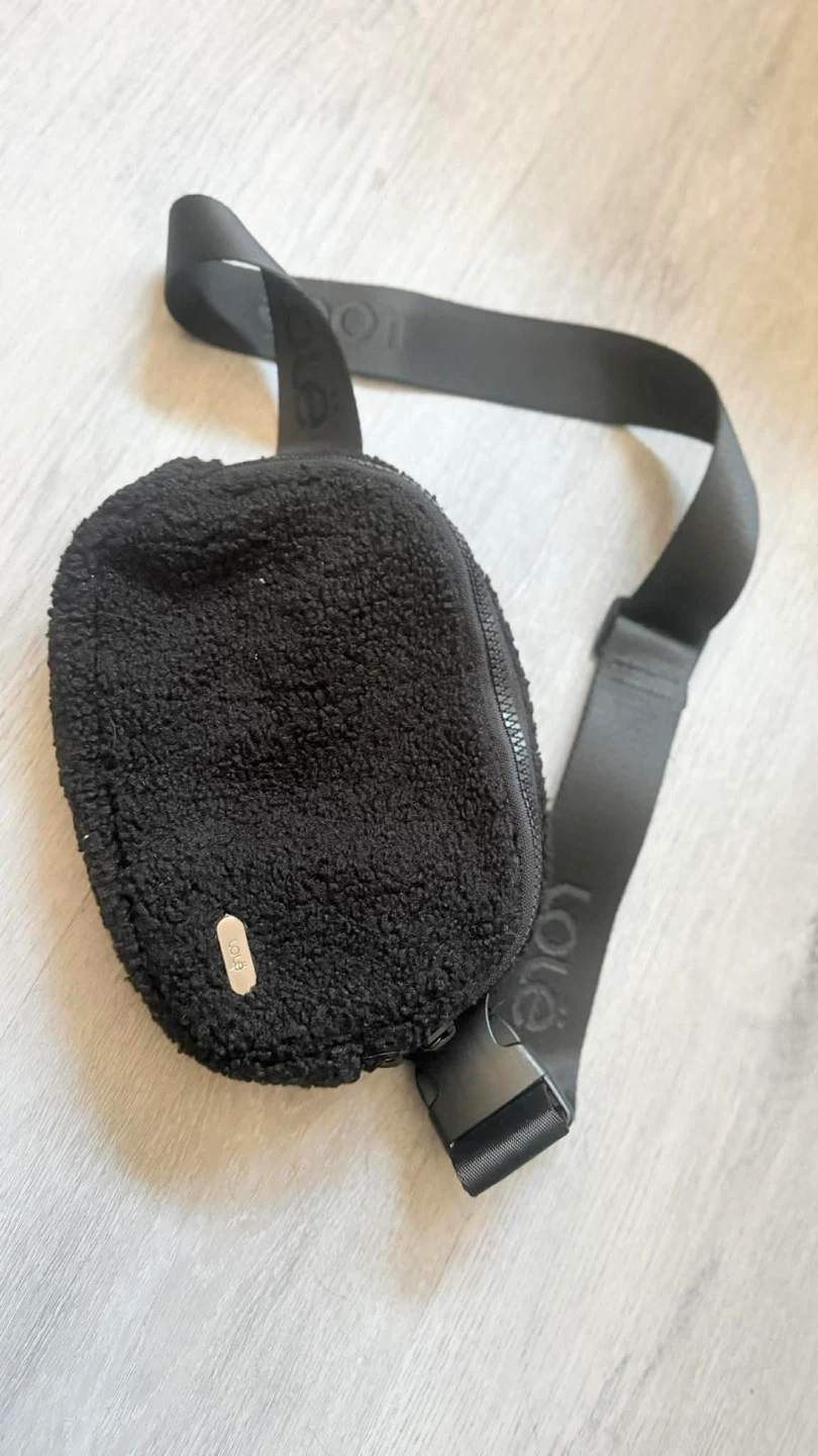 Lole Black Fleece Belt Bag