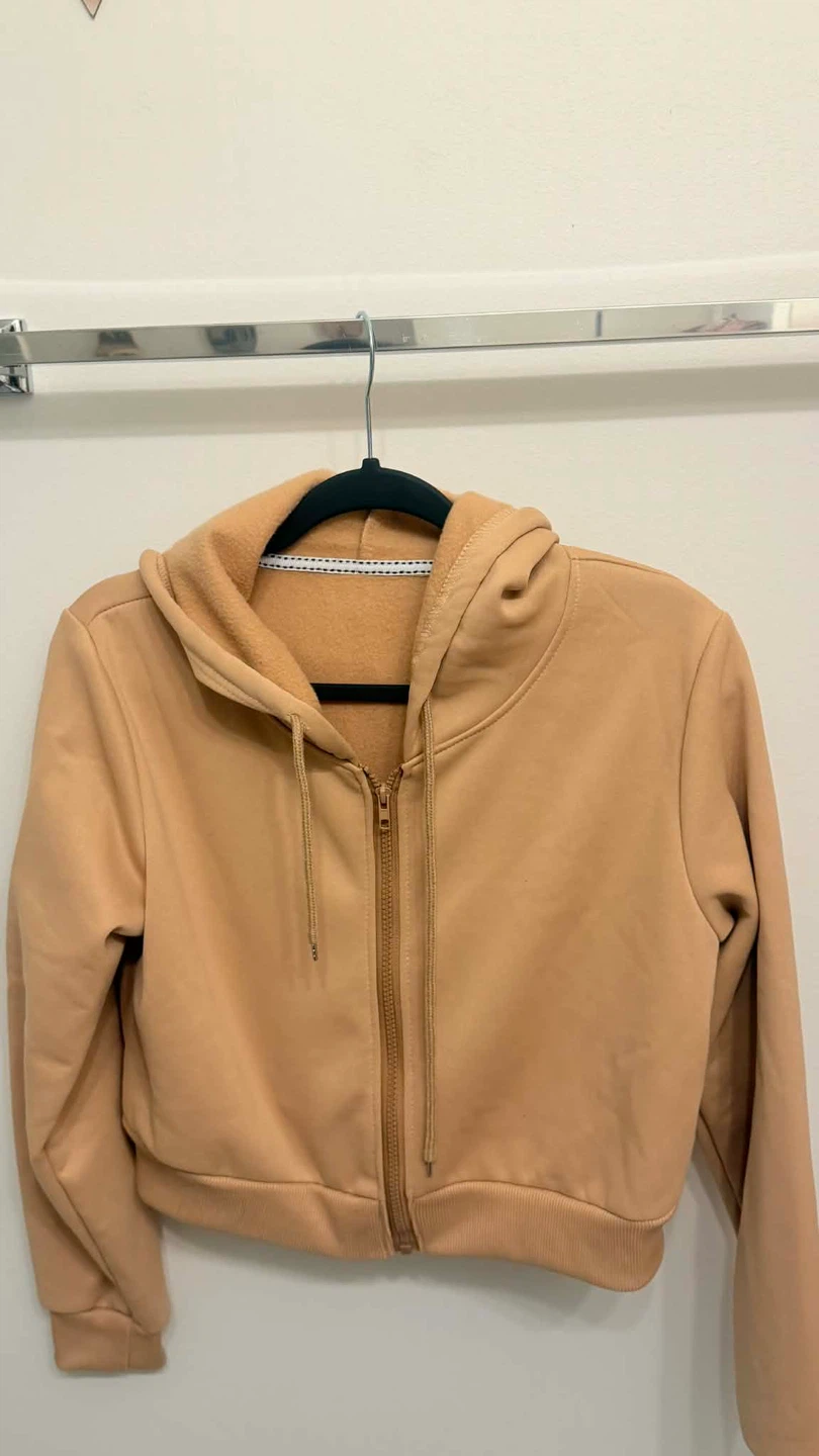 Beige Cropped Zip-Up Hoodie