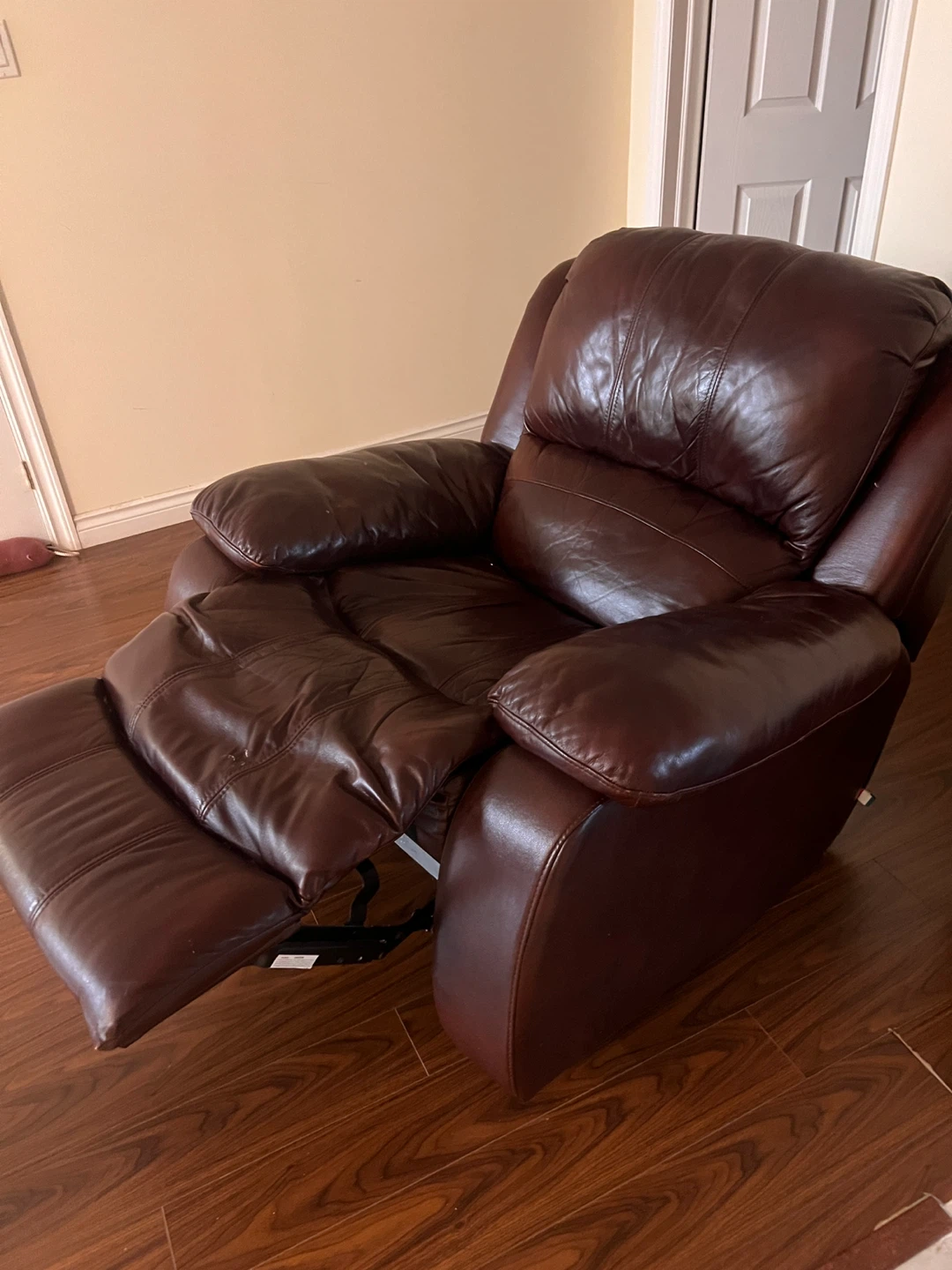 Brown Leather Recliner Chair - photo 2
