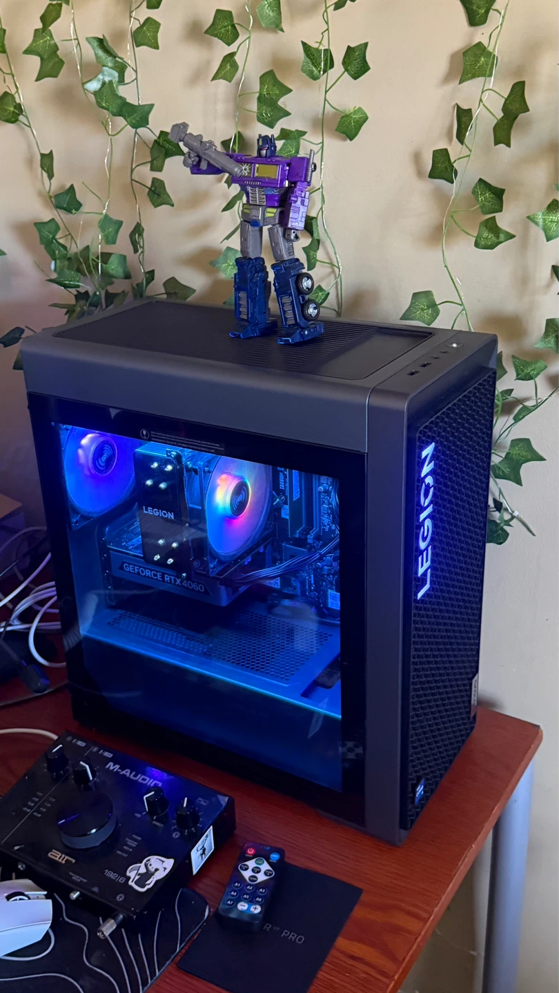 Lenovo Legion Gaming Desktop RTX 4060