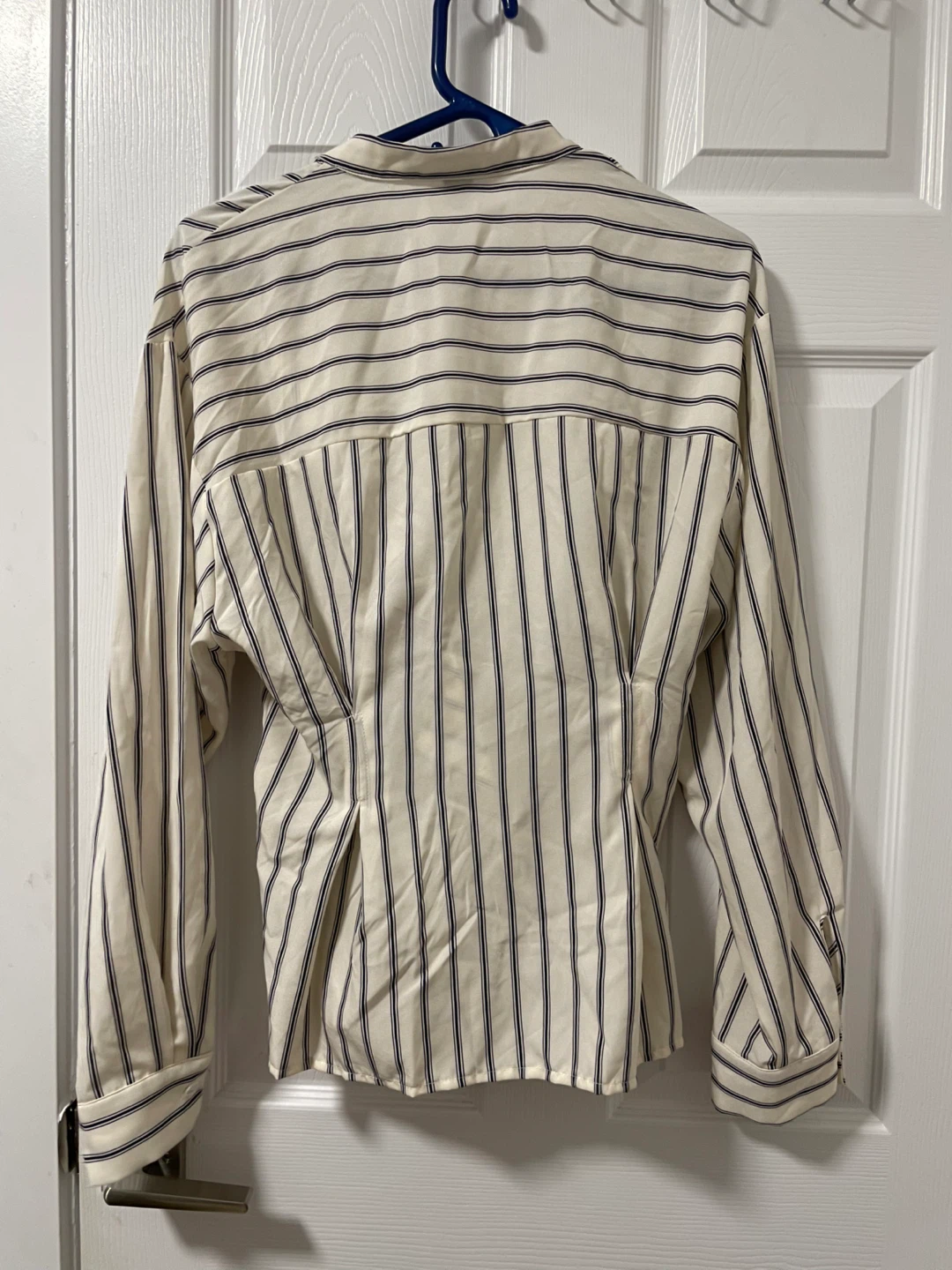 SHEIN Tops Bundle – Neutral Colors – Size [M] - photo 2