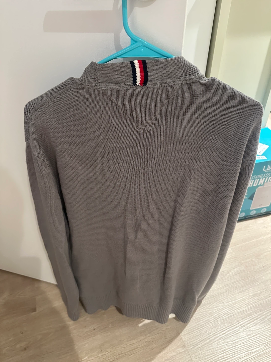 For Sale: [Tommy Hilfiger Men's V-Neck Cardigan - gley - photo 4