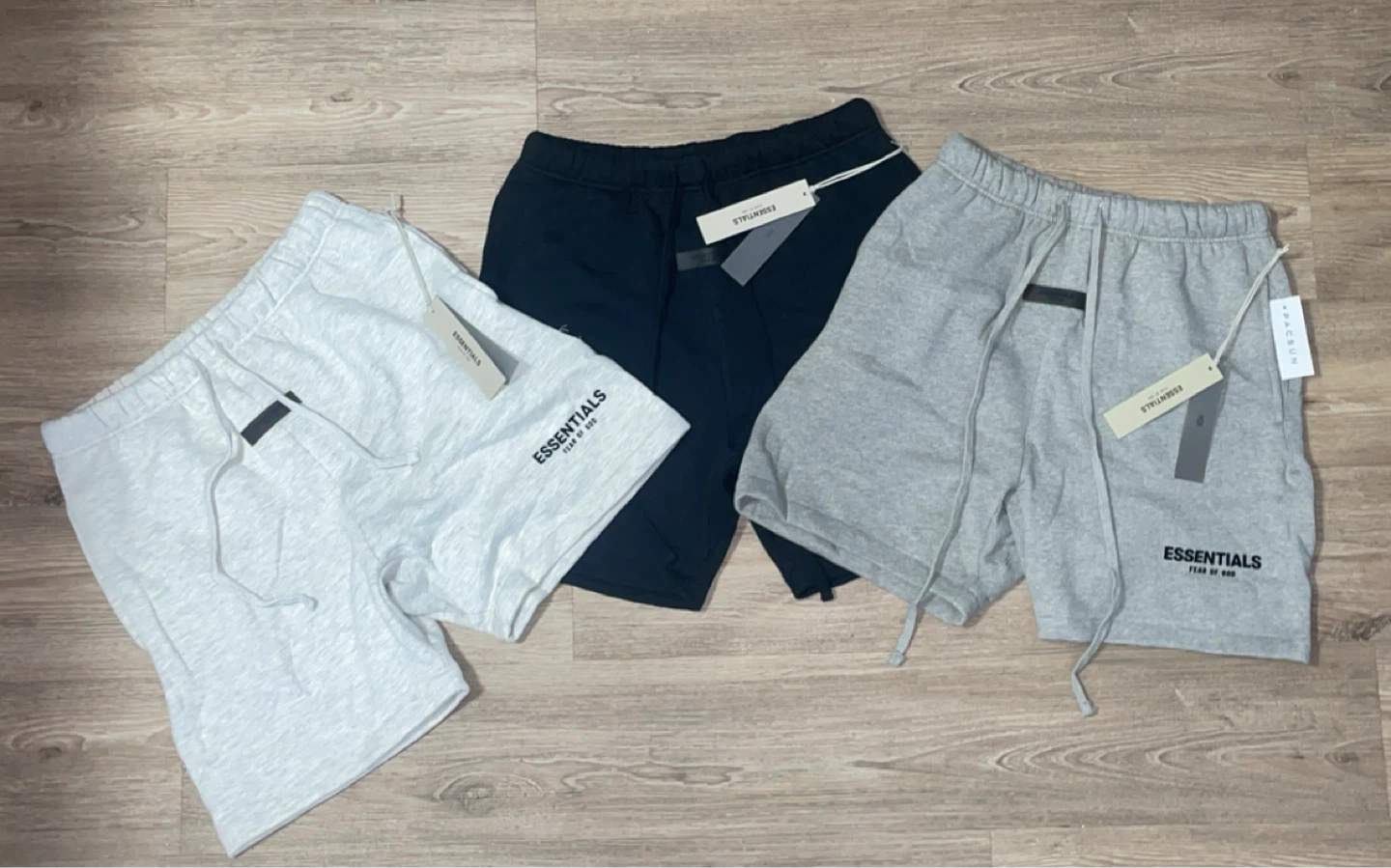 Essentials Shorts
