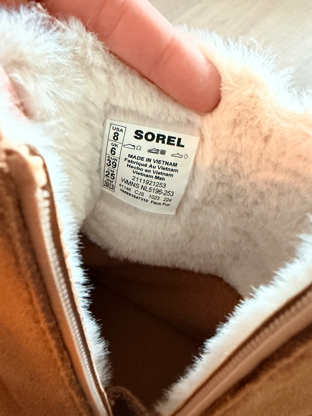Moving out) Sorel Waterproof Insulated Winter Boots - photo 5