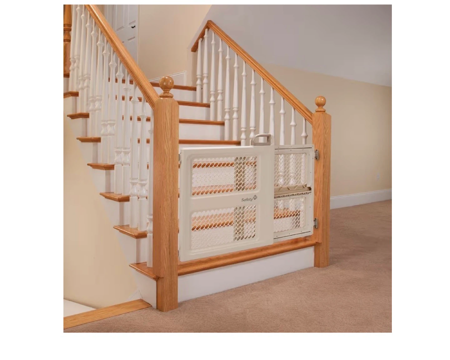 Safety 1st Lift, Lock & Swing Dual-Mode Baby Gate - photo 3