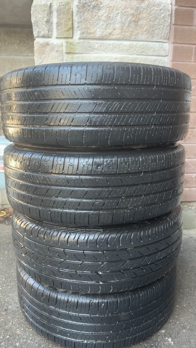 Set of 4 Black Alloy Rims - photo 2