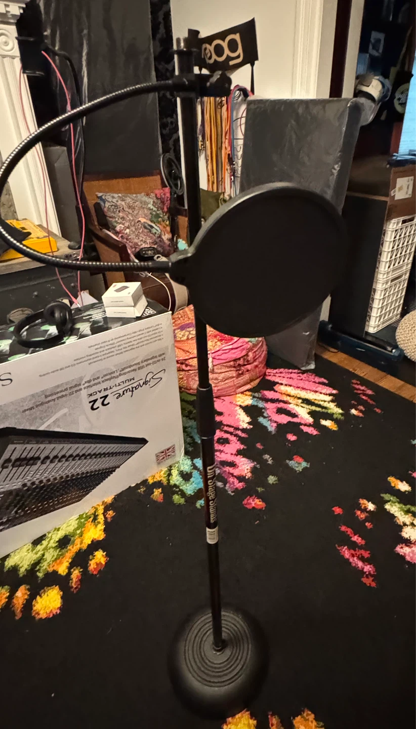 On Stage Stands Microphone Stand with Pop Filter - photo 2