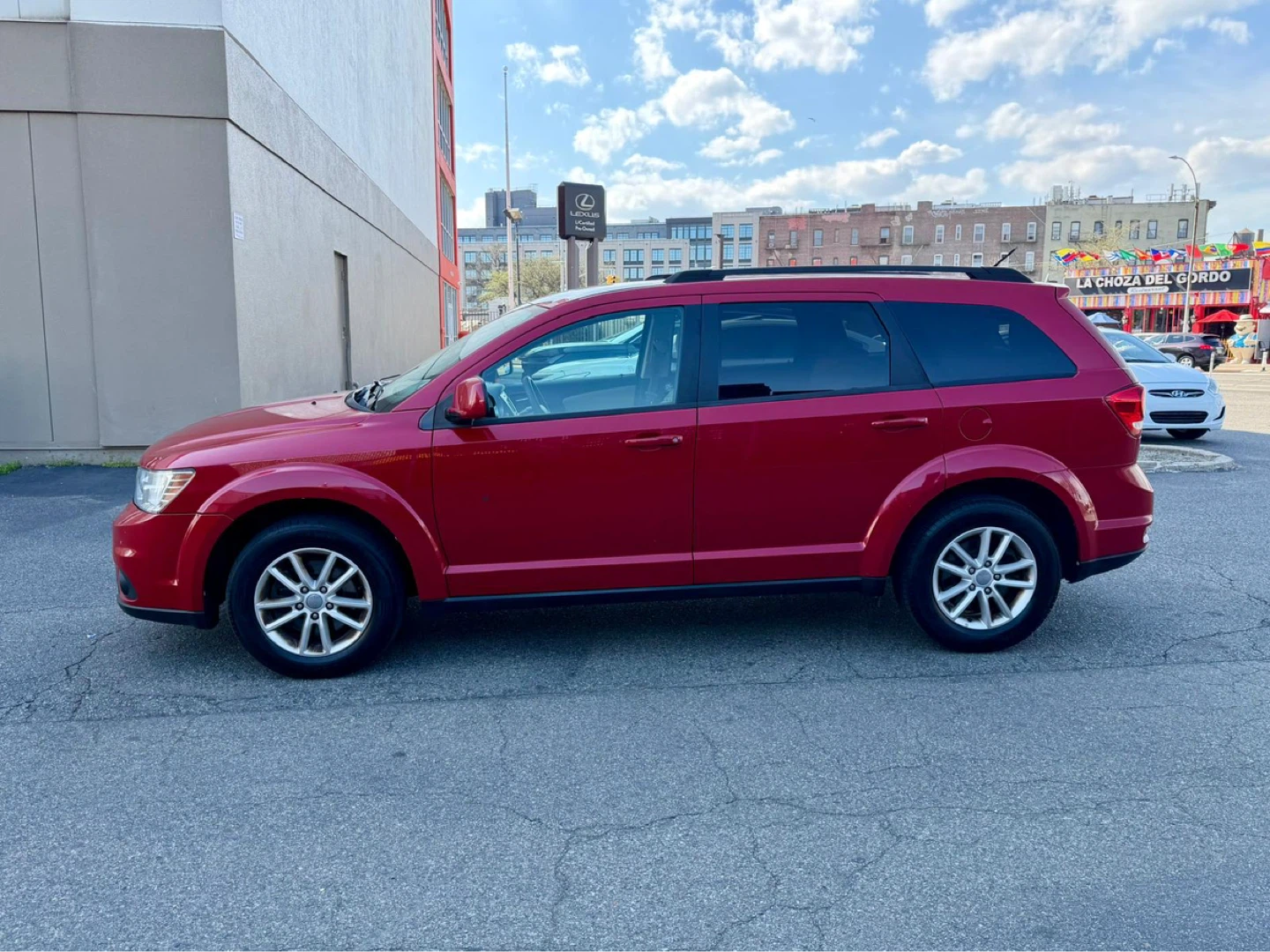 Red Dodge Journey SUV 2014 - photo 4