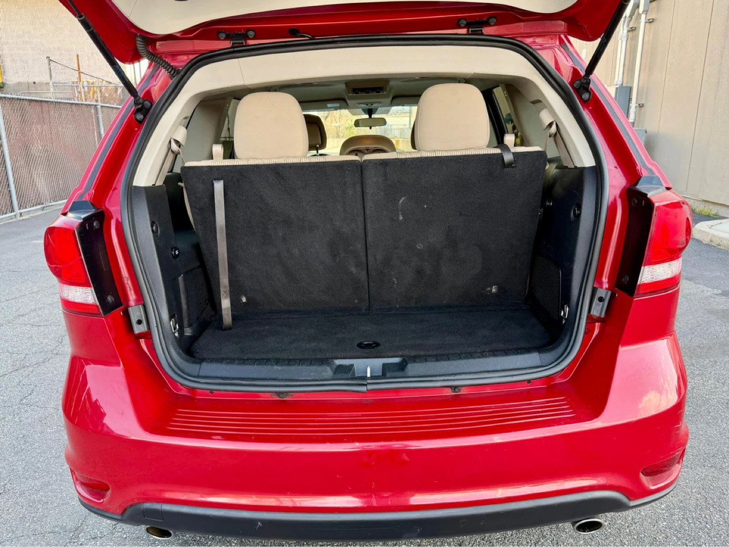 Red Dodge Journey SUV 2014 - photo 3
