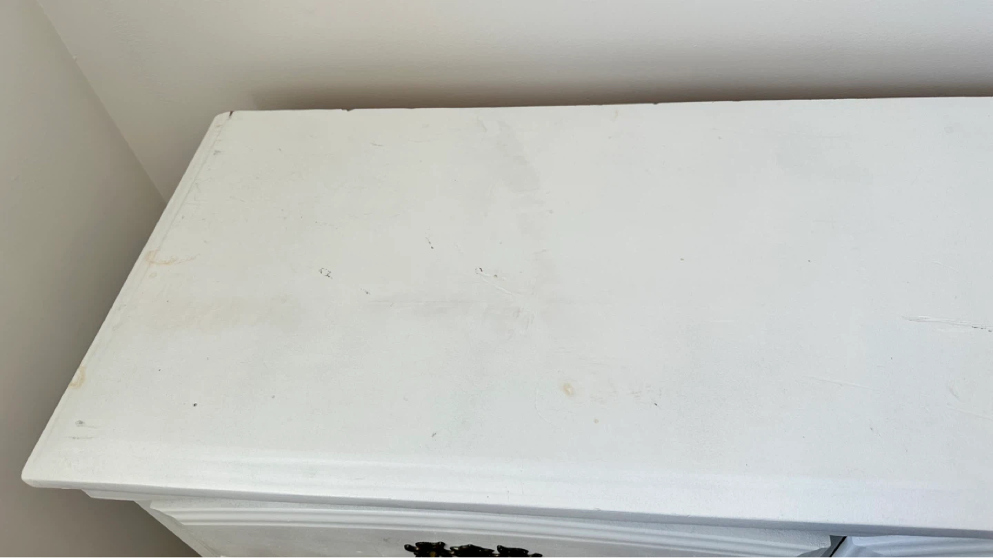 White Dresser with 9 Drawers - photo 4
