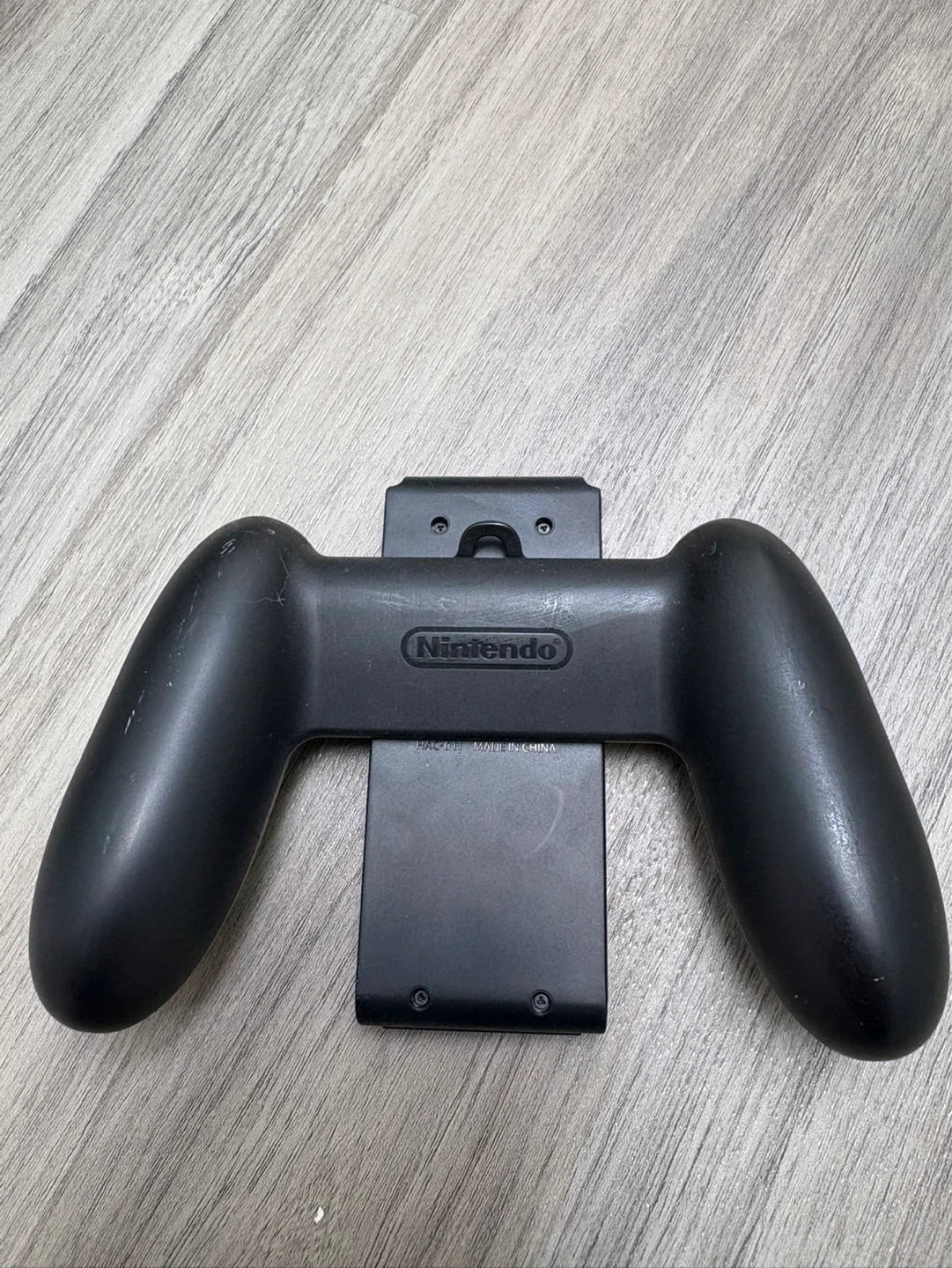 Nintendo Switch Joy-Con Charging Grip - photo 2