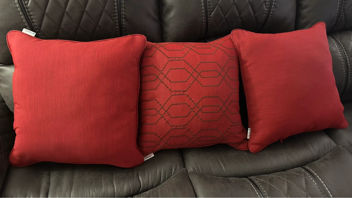 Red Decorative Throw Pillows (Set of 3)