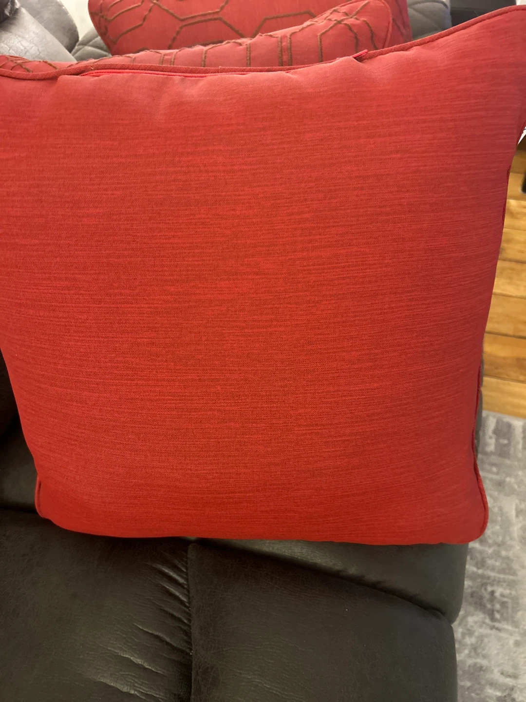 Red Decorative Throw Pillows (Set of 3) - photo 4