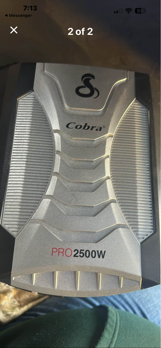 Cobra Pro 2500W Power Inverter - photo 2