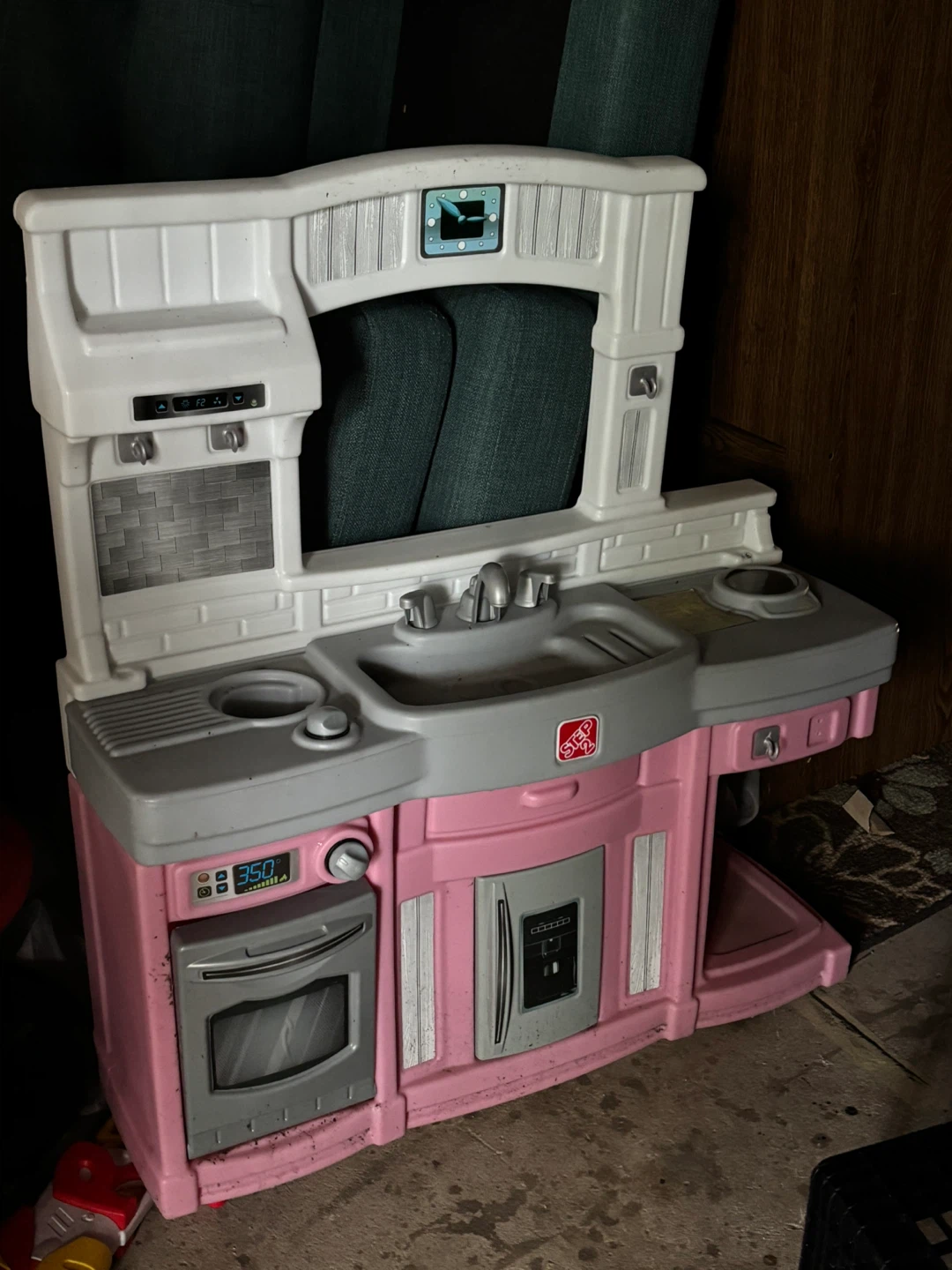 Step2 Pink Play Kitchen