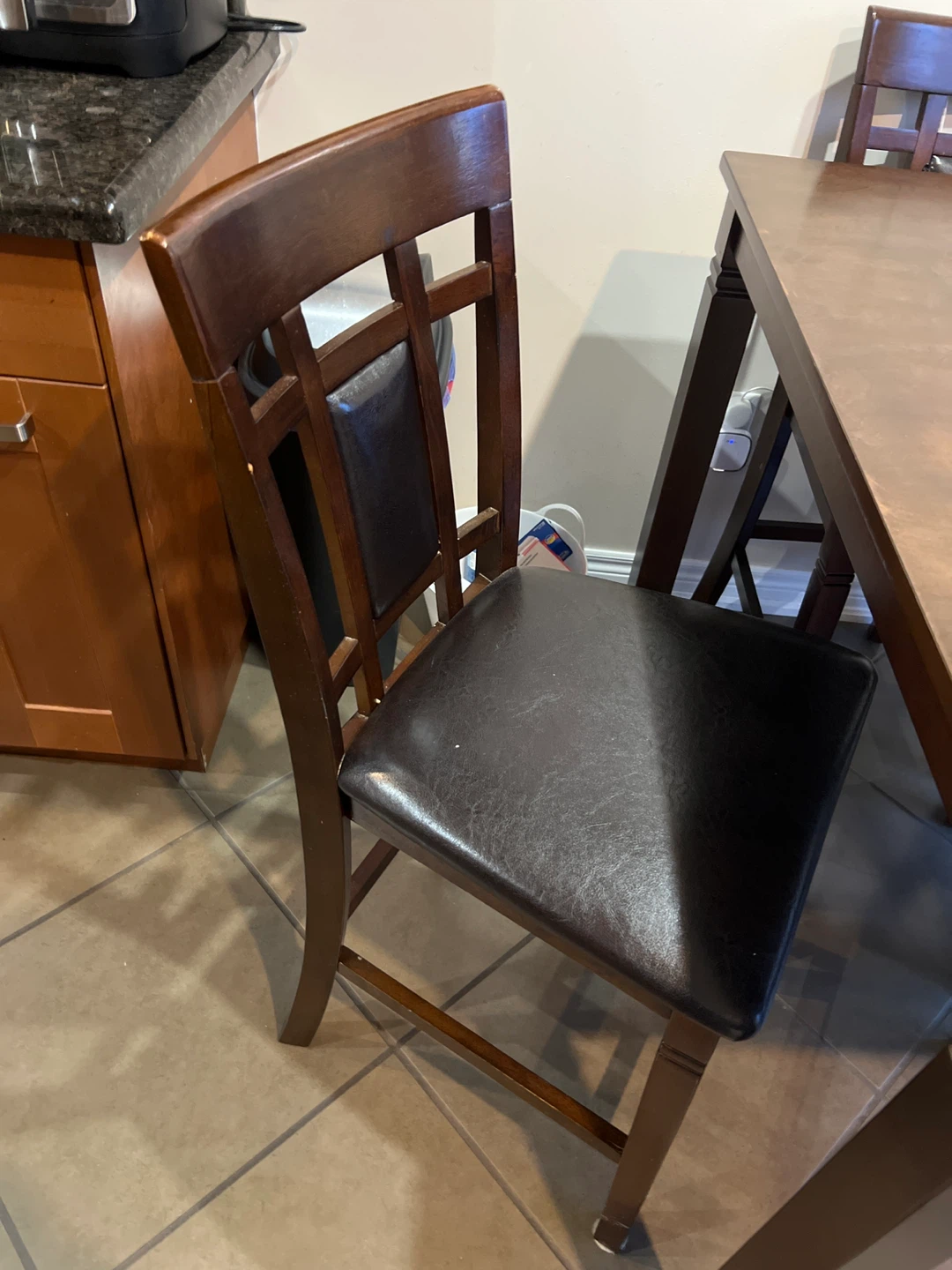 Dark Wood Dining Set with 4 Chairs - photo 4