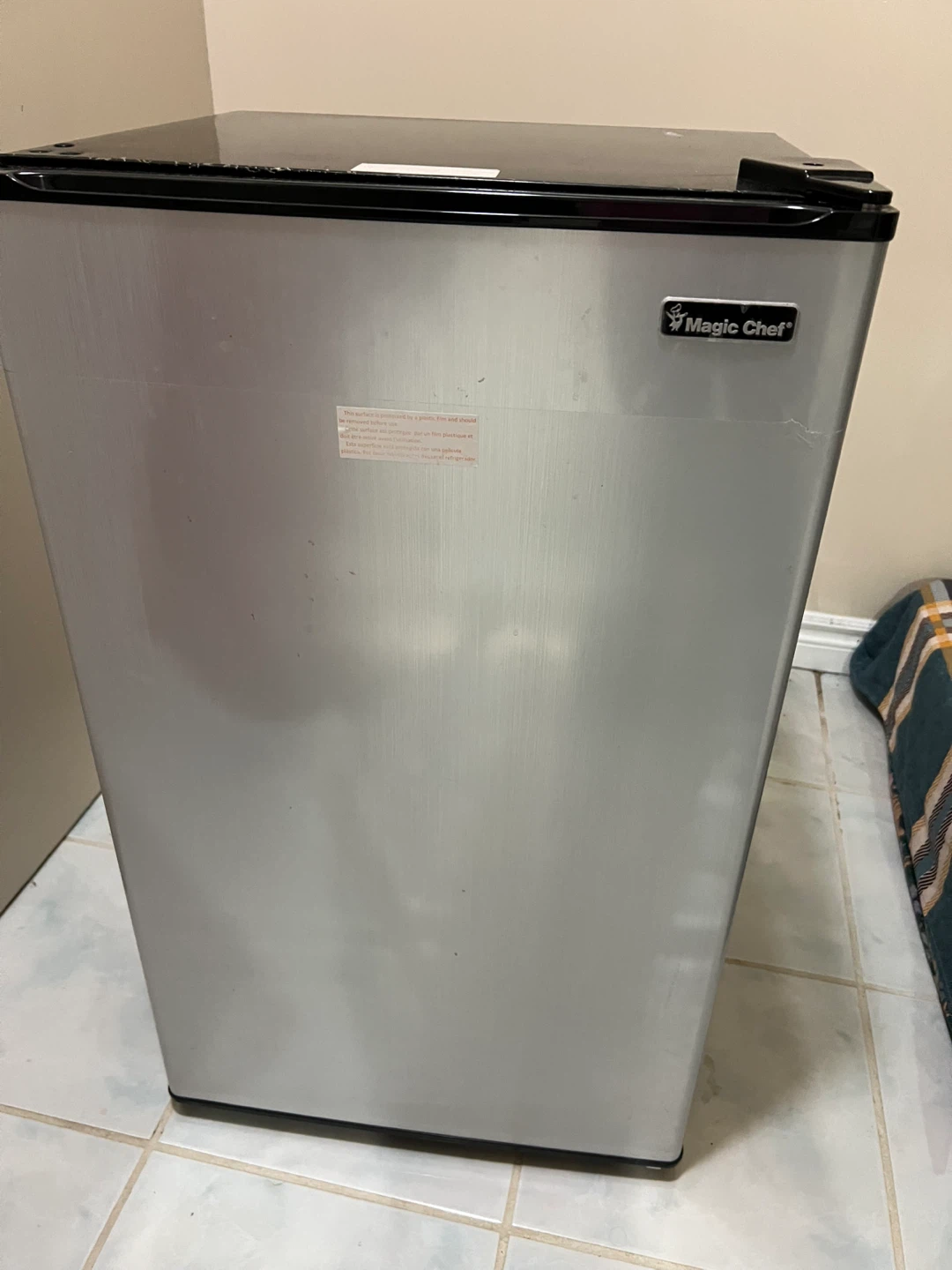 Magic Chef Mini Fridge - photo 2