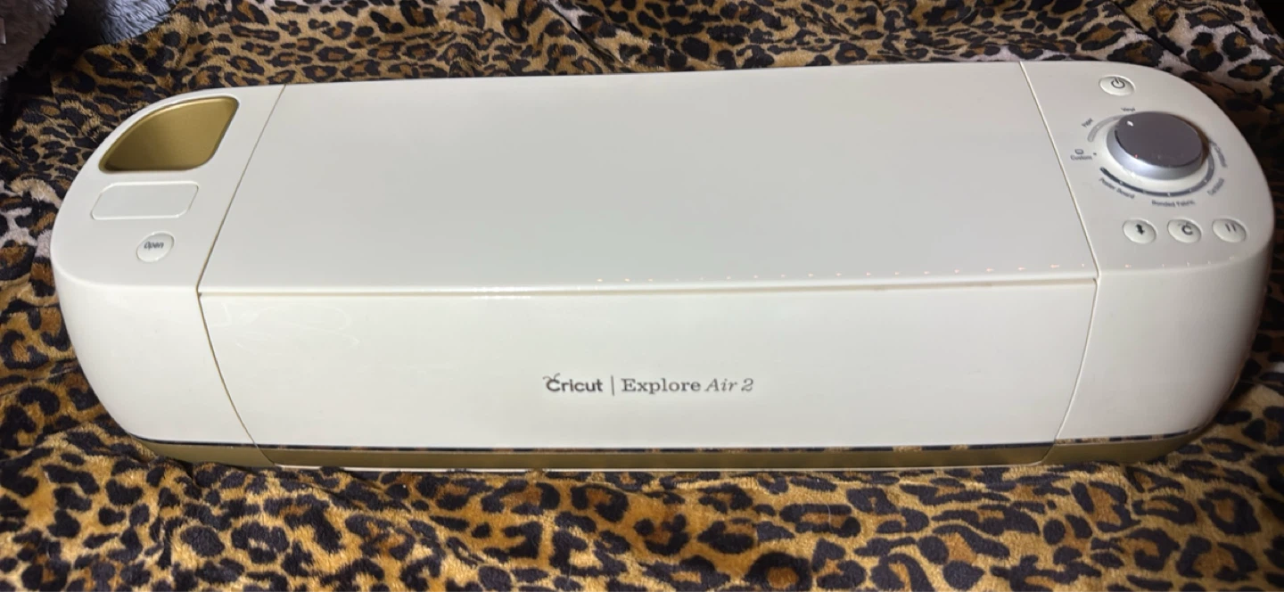 Cricut Explore Air 2 Cutting Machine with Accessories