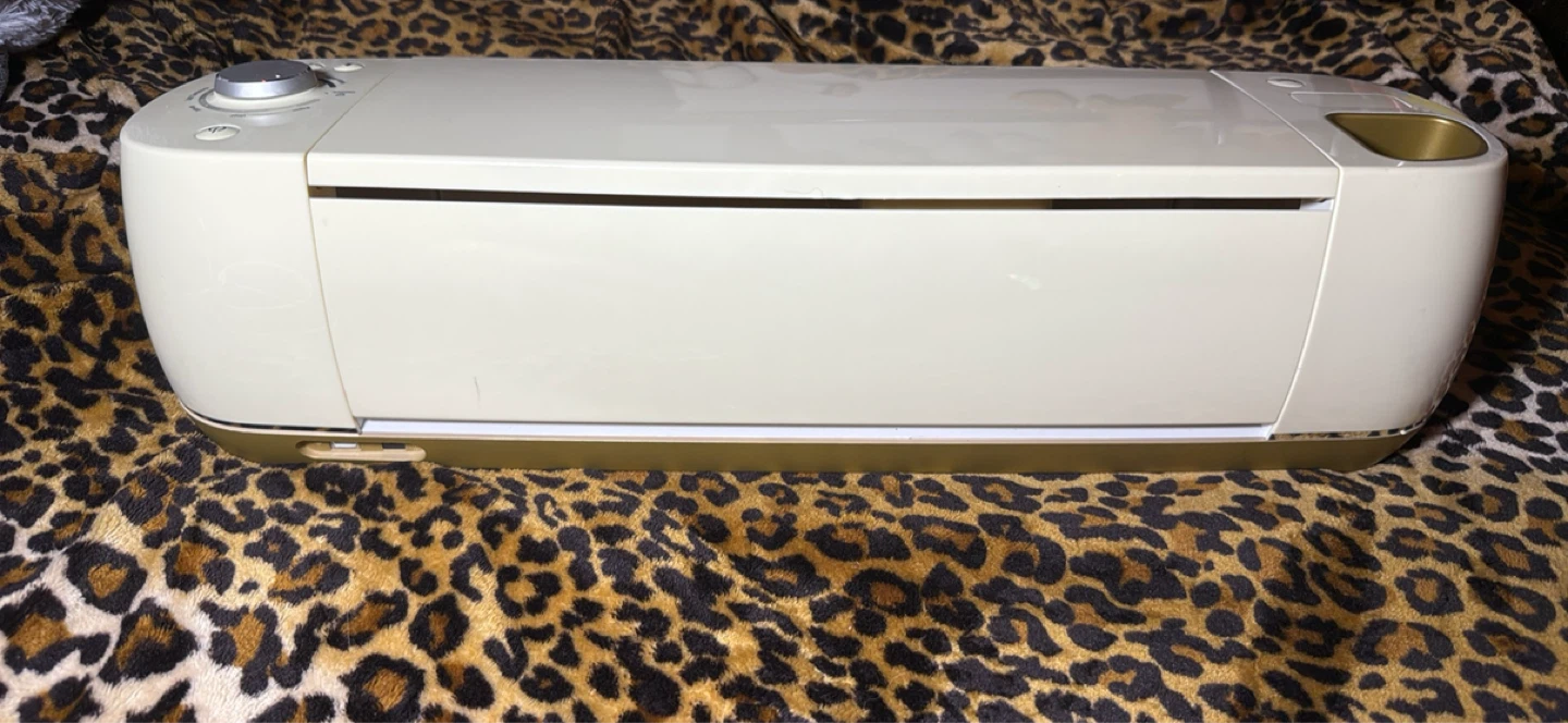Cricut Explore Air 2 Cutting Machine with Accessories - photo 3