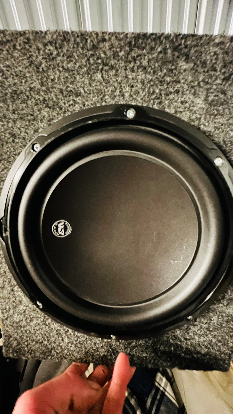 JL Audio 10W3v3-4 Subwoofer in Enclosure