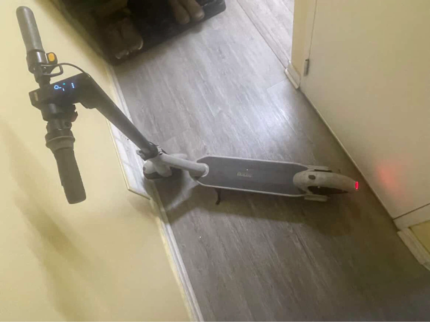 Ninebot Electric Scooter - photo 3