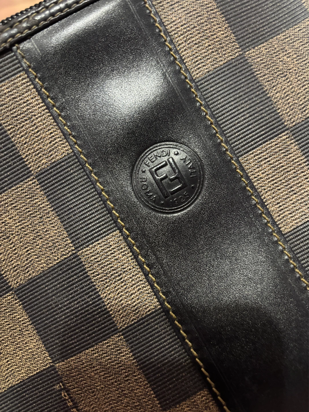 Vintage Fendi bag - photo 3