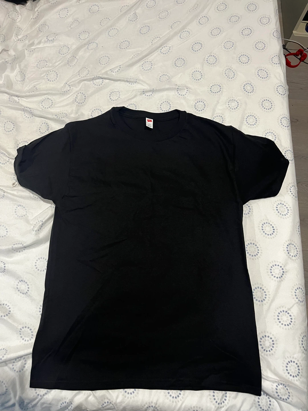 Plain black t-shirt