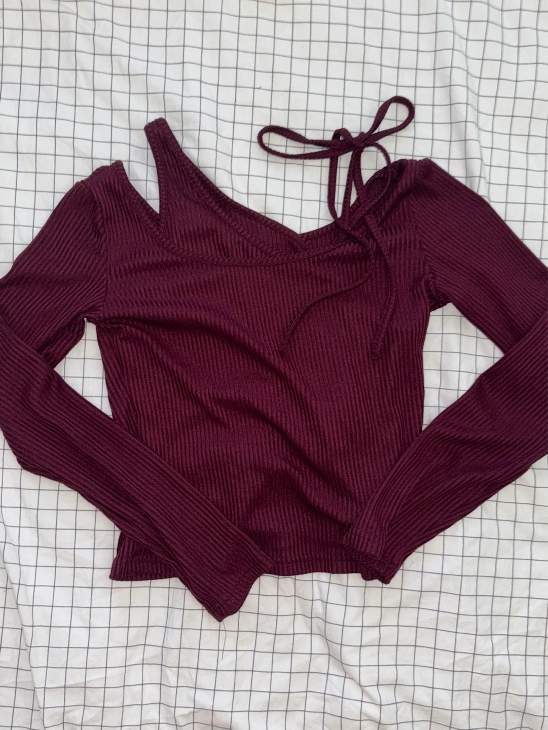 Burgundy Ribbed Cut-Out Top