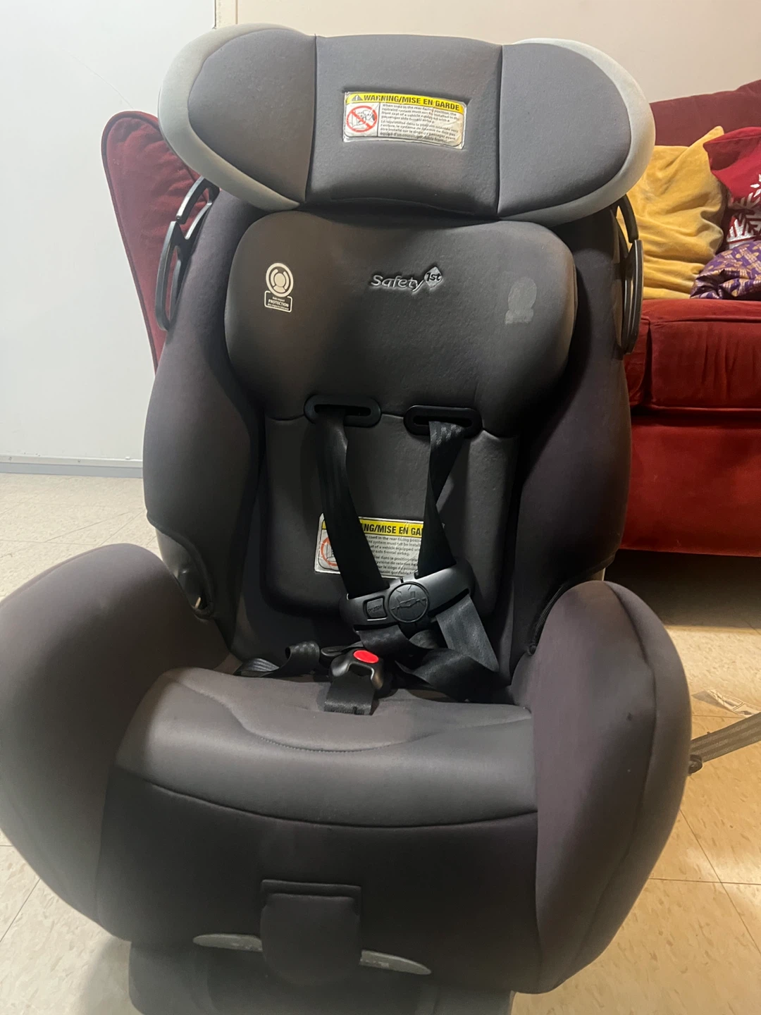 Convertible Car Seat / Booster Seat – Excellent Condition - photo 4