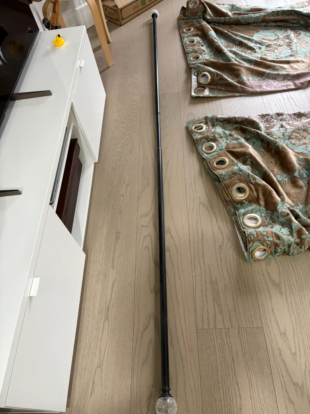 Decorative Curtain Rod with Finials and Curtains - photo 3