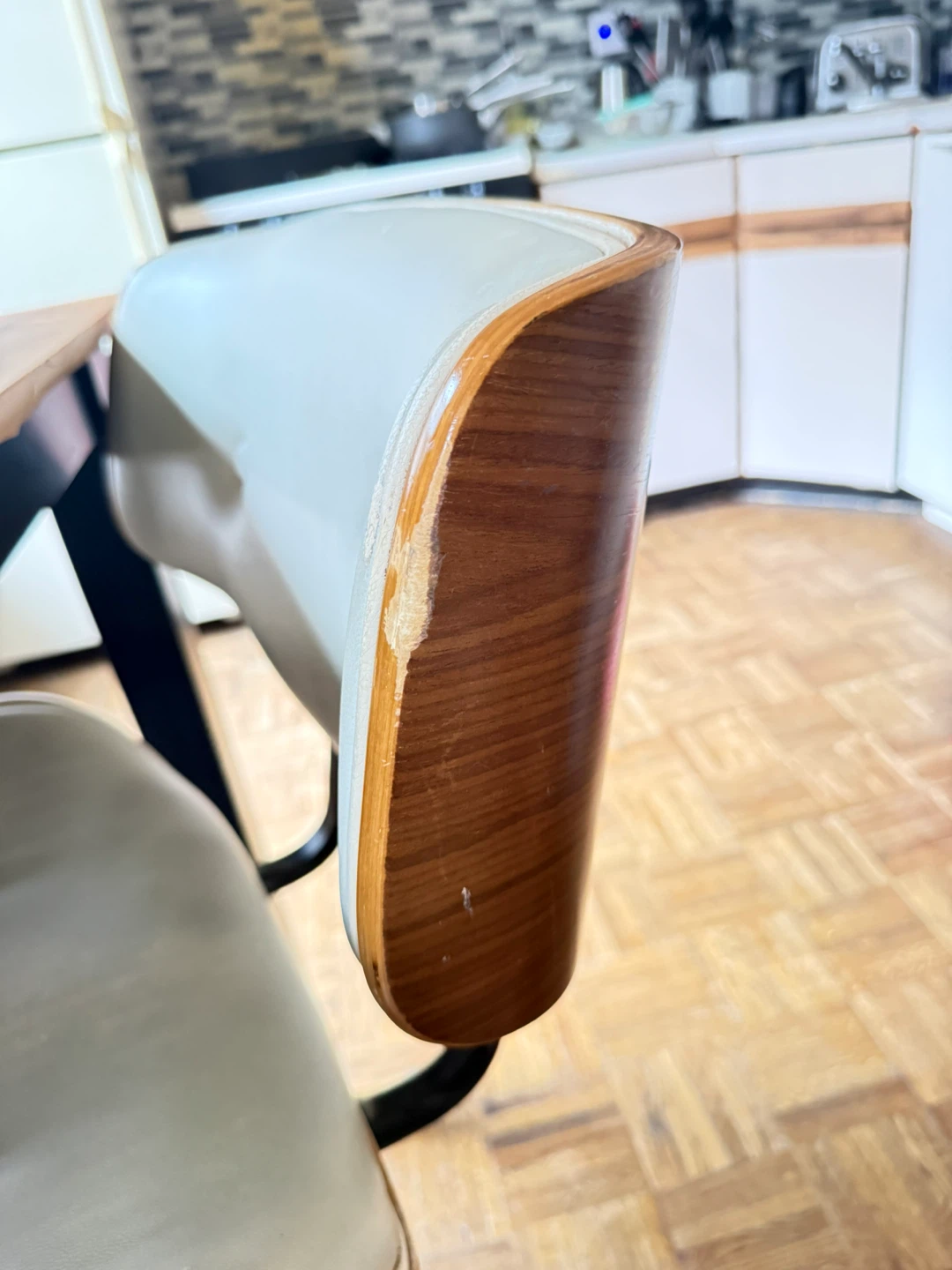 Set of 2 Wood Swivel Bar Stools - photo 3