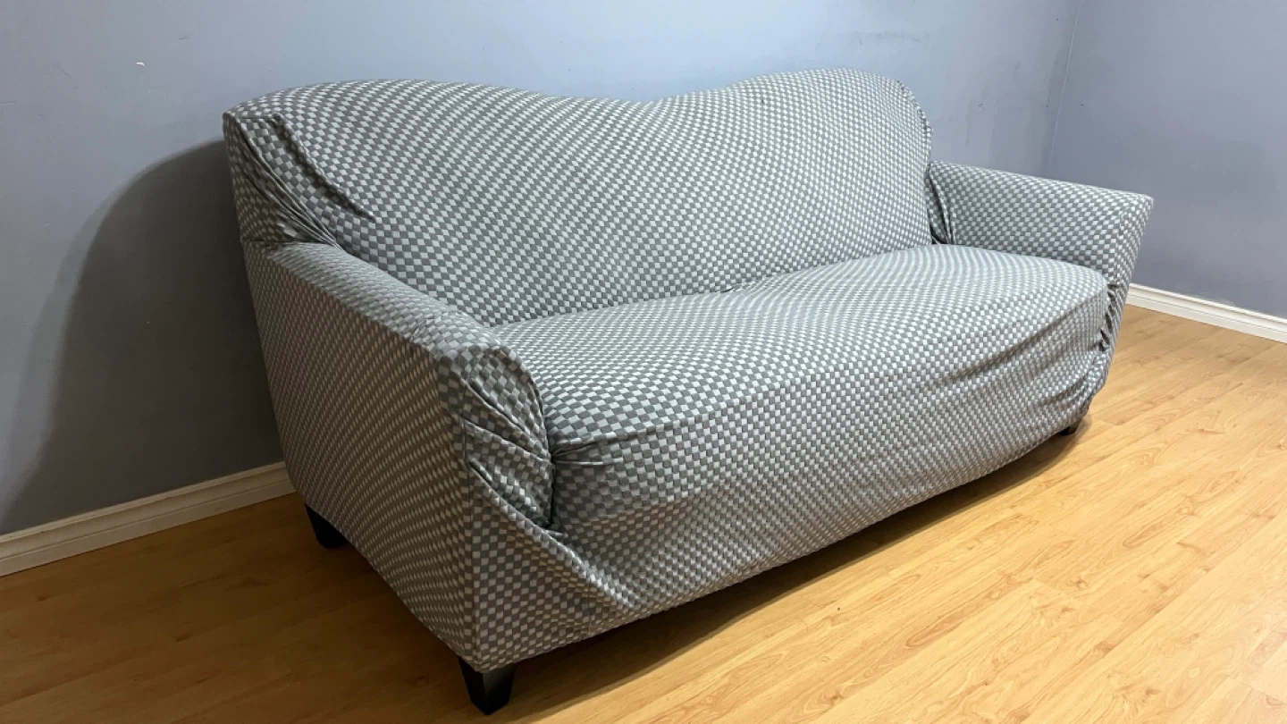 LAZBOY Boy Sofa Beige Fabric - like brand new - photo 2
