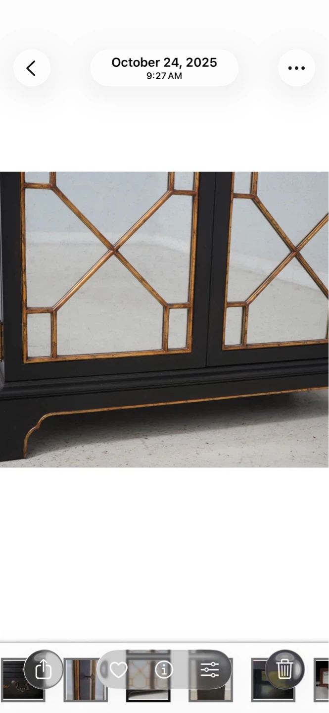 Hickory White Lillian August Regency Bar Cabinet - photo 4