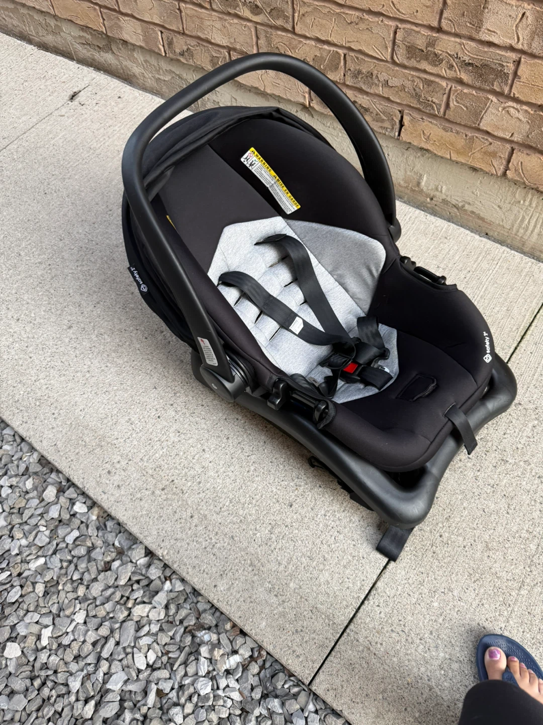 Safety 1st Infant Car Seat - photo 2