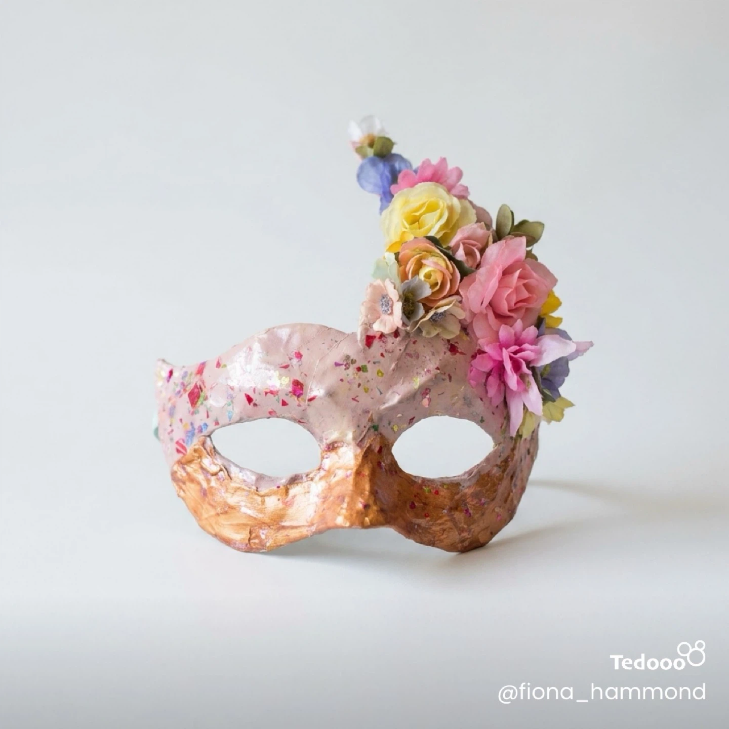 Handmade Mask with Flowers - photo 3