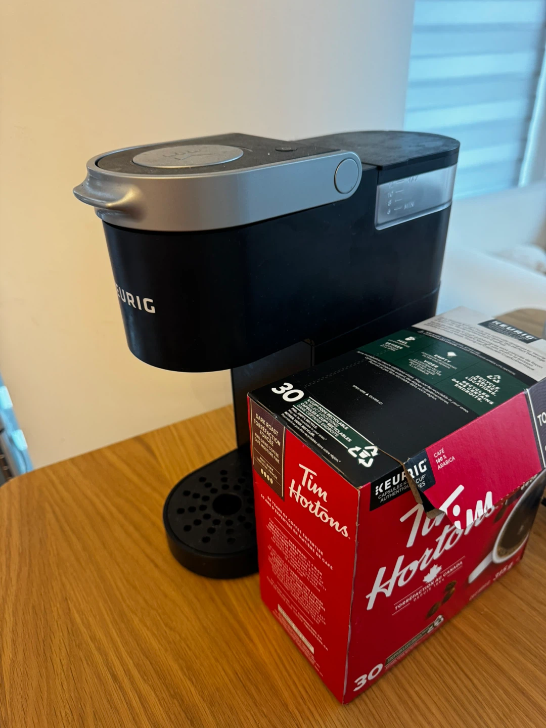 Keurig K-Cup Coffee Maker with Tim Hortons Dark Roast Pods