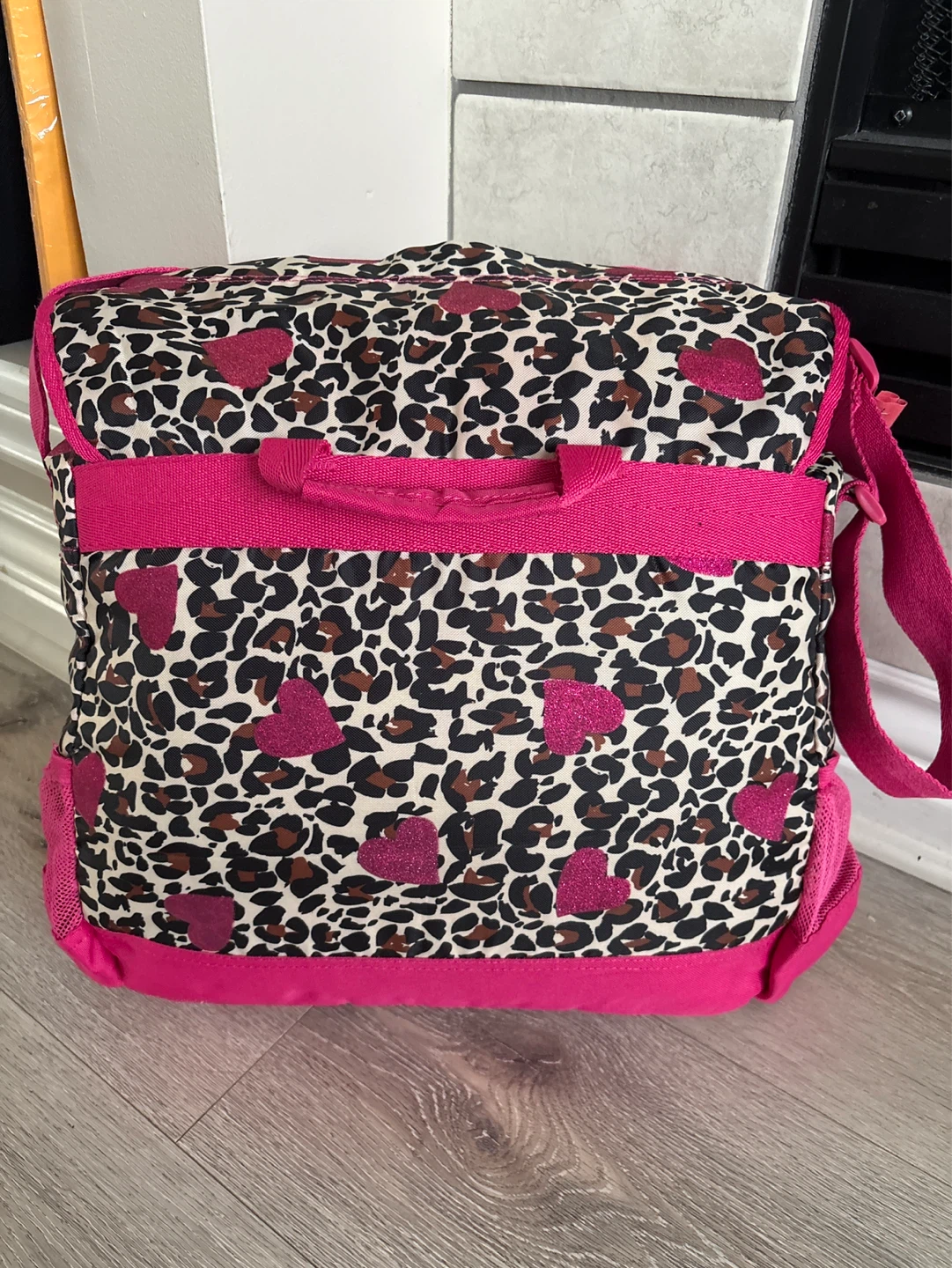 Leopard Print & Pink Heart Backpack - photo 3