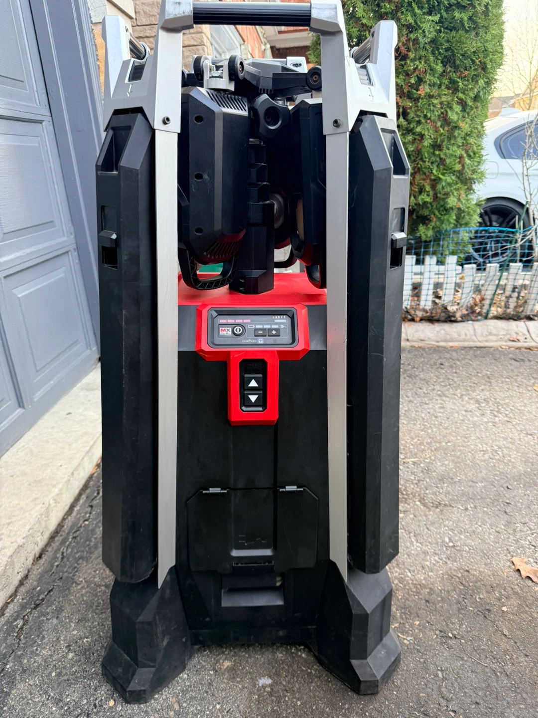 Milwaukee MX FUEL Tower Light